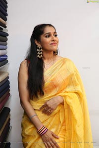 Rashmi Gautam at Linen House E-Commerce Portal Launch