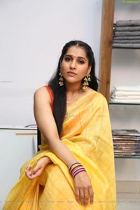 Rashmi Gautam at Linen House E-Commerce Portal Launch