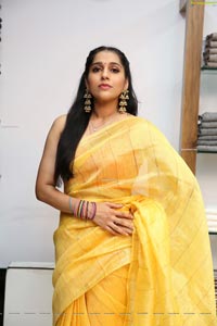 Rashmi Gautam at Linen House E-Commerce Portal Launch