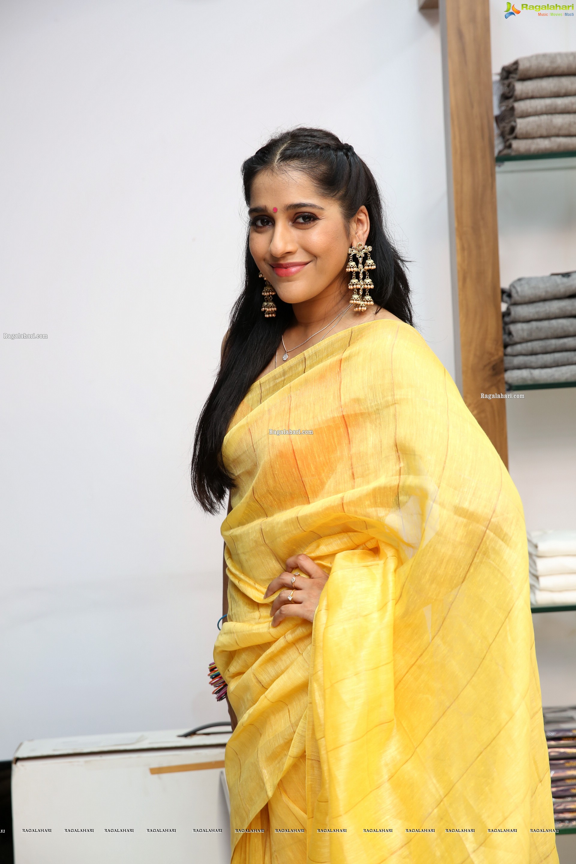 Rashmi Gautam at Linen House E-Commerce Portal Launch