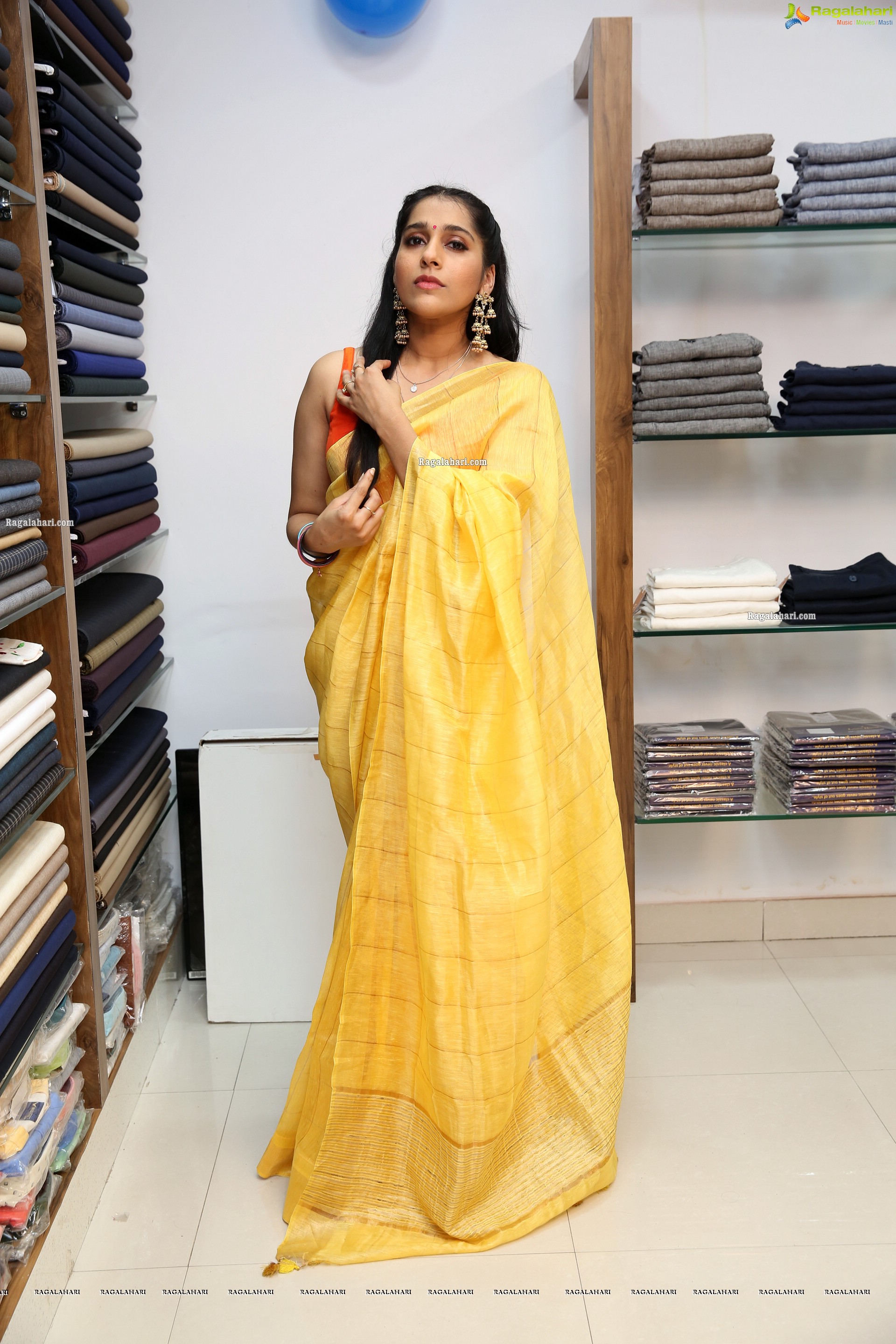 Rashmi Gautam at Linen House E-Commerce Portal Launch