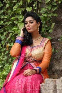 Lasya Sri in Pink and Orange Embellished Lehenga Choli