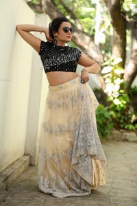 VJ Jaanu in Champagne Lehenga and Black Sequin Blouse