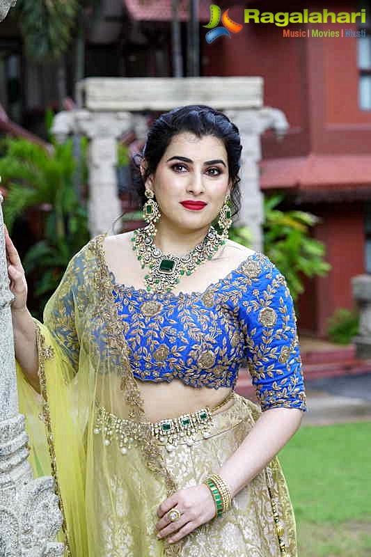 Archana Shastry In Silk Saree, Photo Gallery