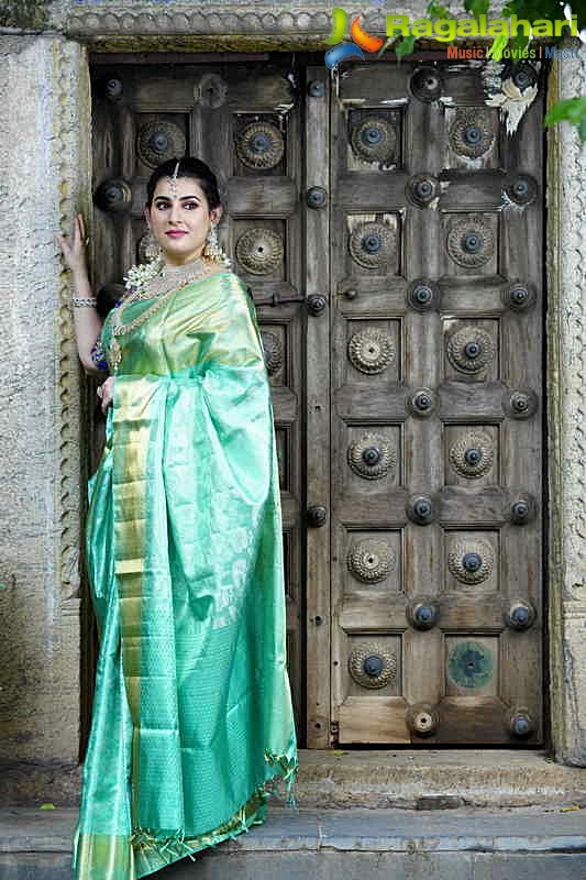 Archana Shastry In Silk Saree, Photo Gallery