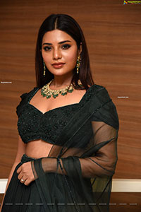 Aathmika at Vijaya Raghavan Movie Pre-Release Event