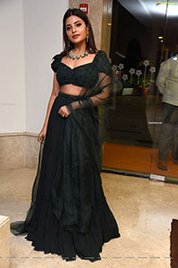 Aathmika at Vijaya Raghavan Movie Pre-Release Event