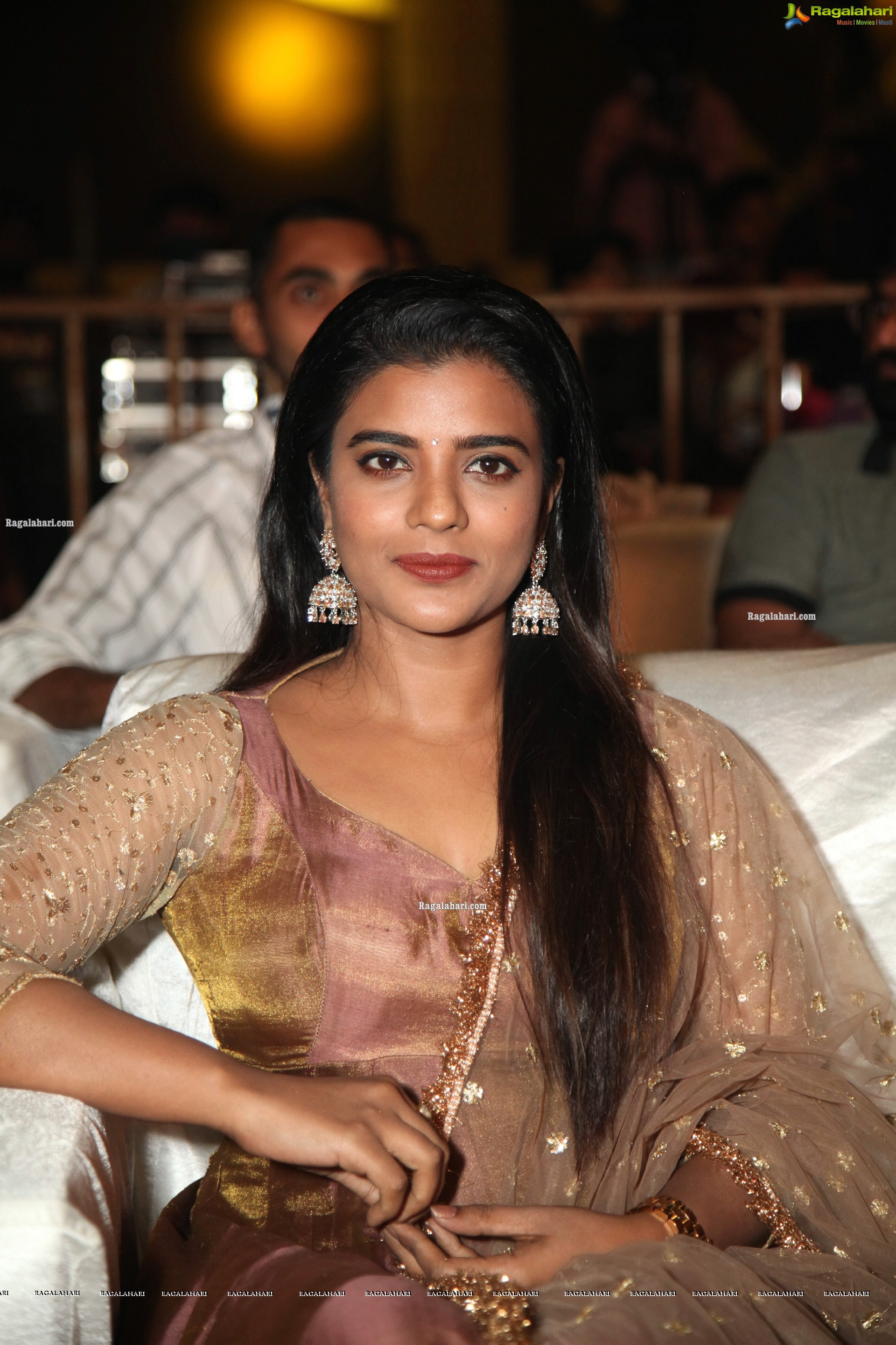 Aishwarya Rajesh at Republic Movie Pre Release Event, HD Photo Gallery