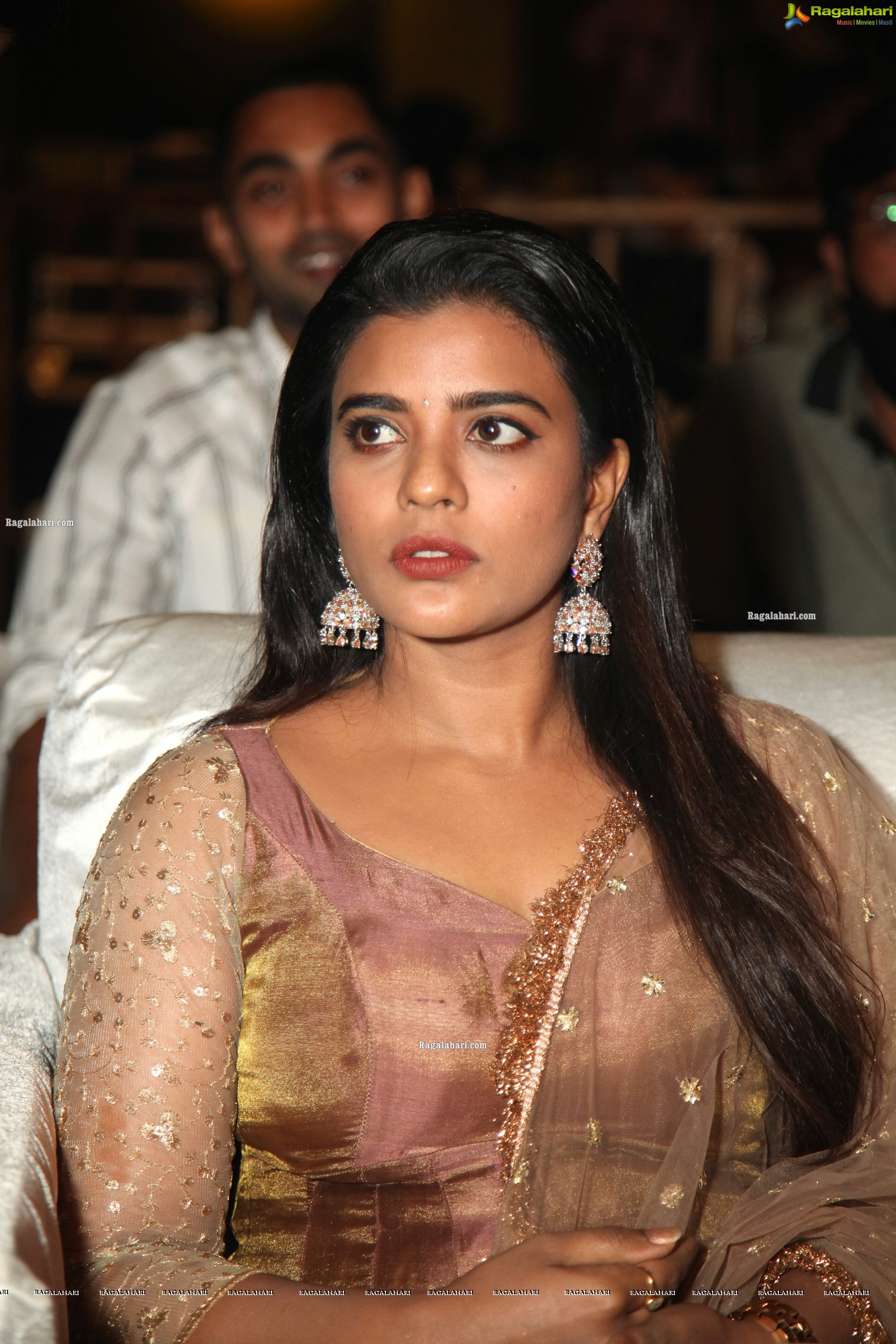 Aishwarya Rajesh at Republic Movie Pre Release Event, HD Photo Gallery