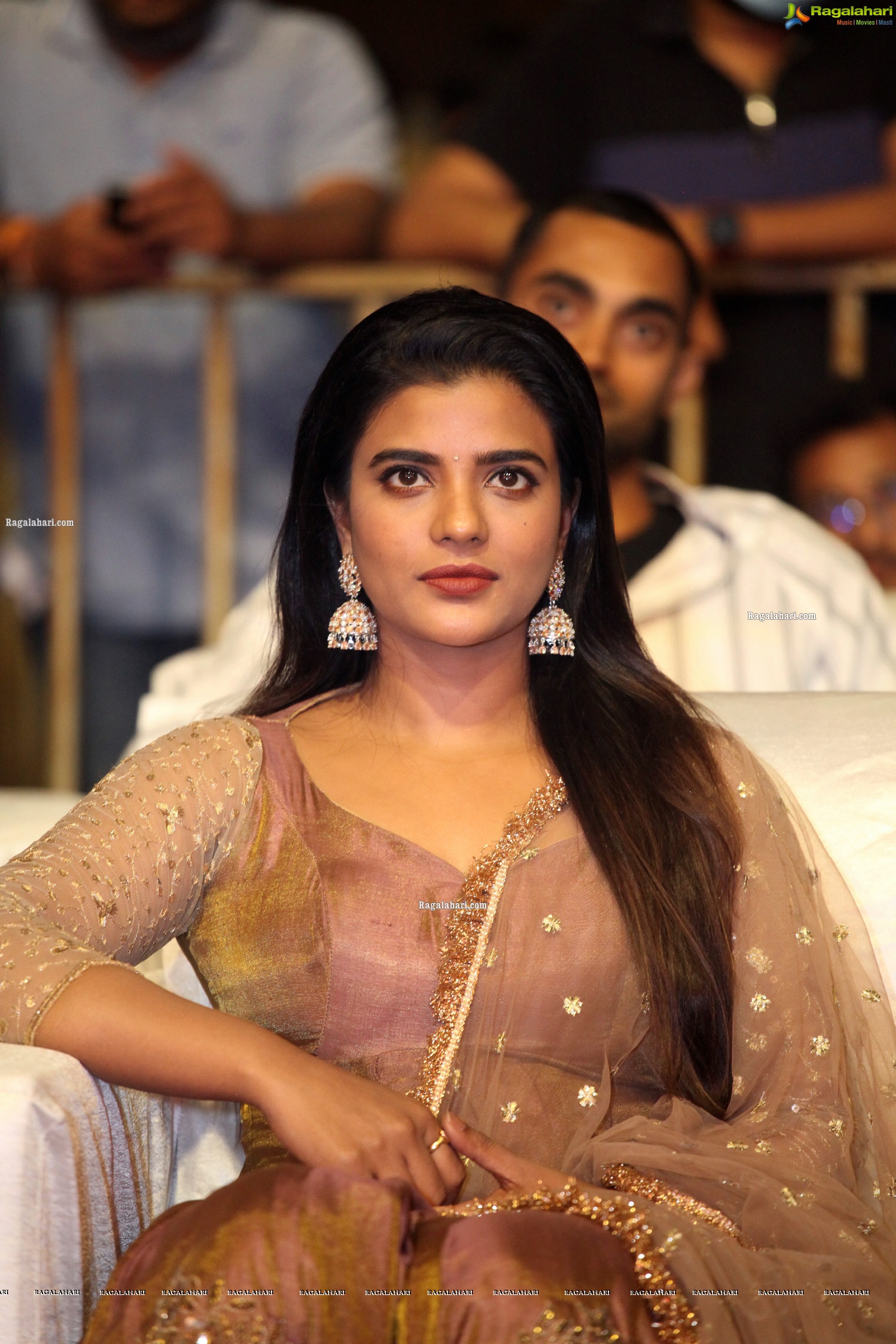 Aishwarya Rajesh at Republic Movie Pre Release Event, HD Photo Gallery