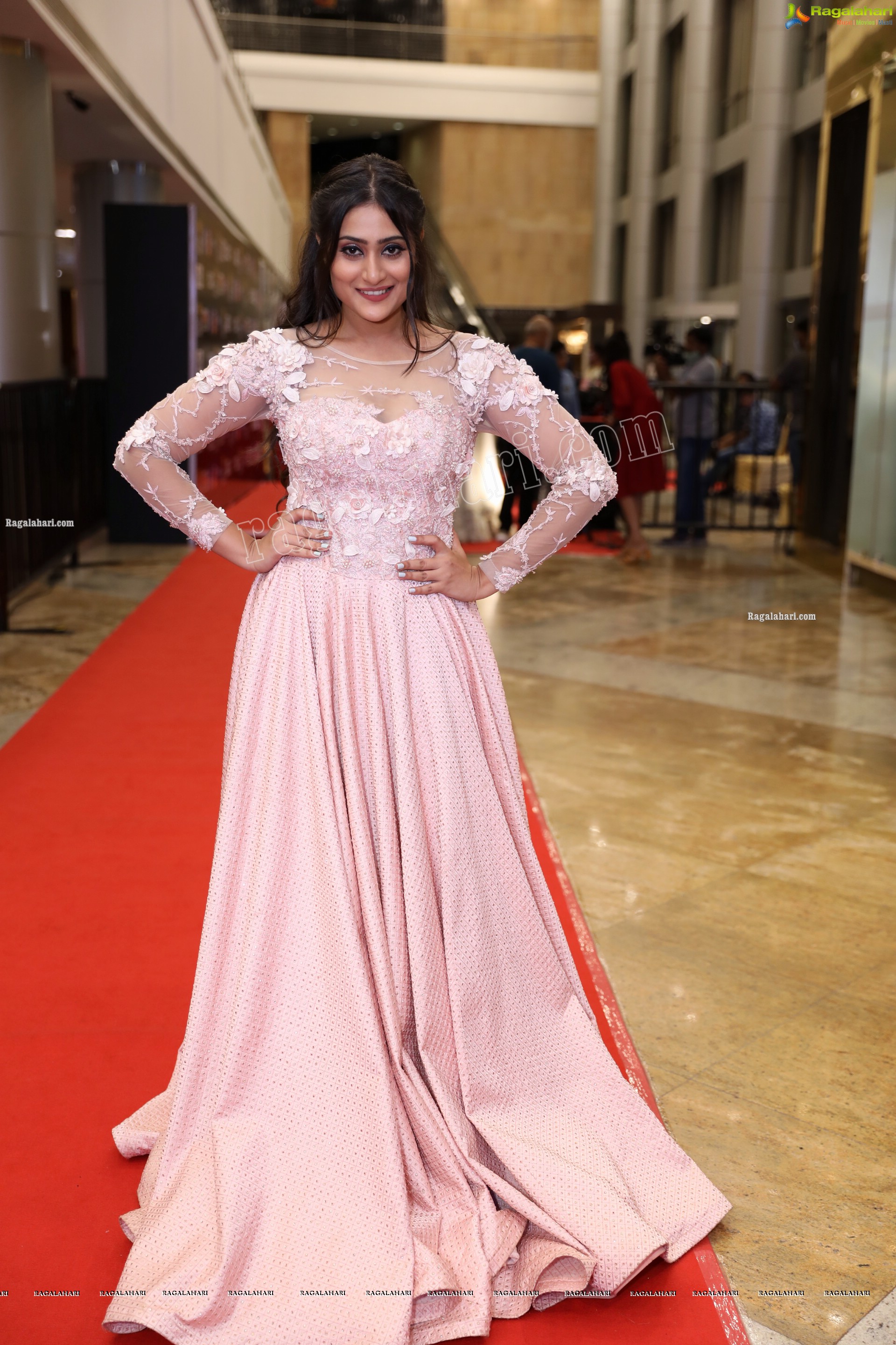 Amrutha Iyengar at SIIMA Awards 2021 Day 2, HD Photo Gallery