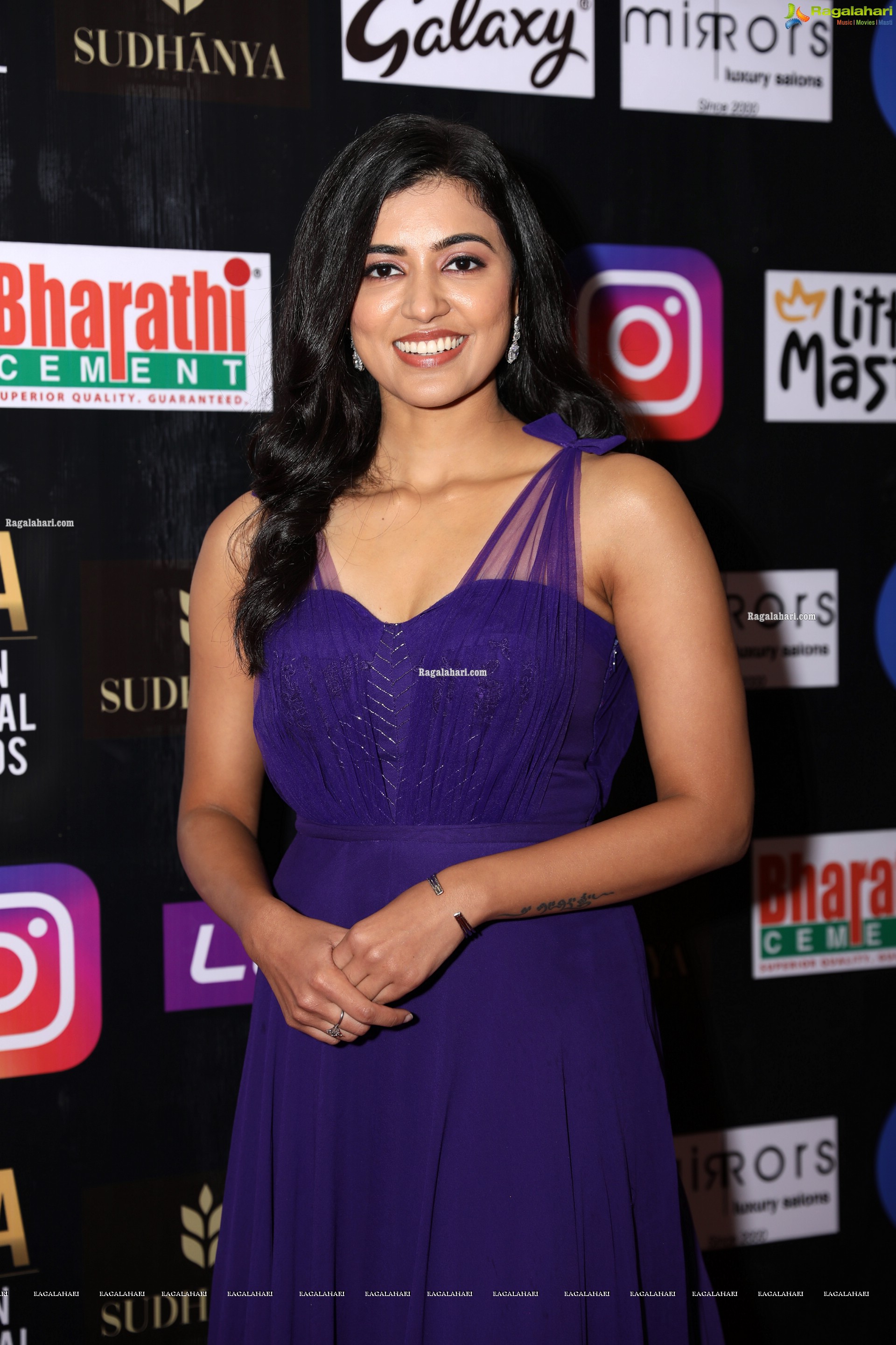 Anju Kurian at SIIMA Awards 2021, HD Photo Gallery