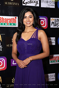 Anju Kurian at SIIMA Awards 2021