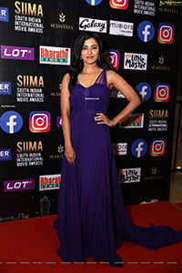 Anju Kurian at SIIMA Awards 2021