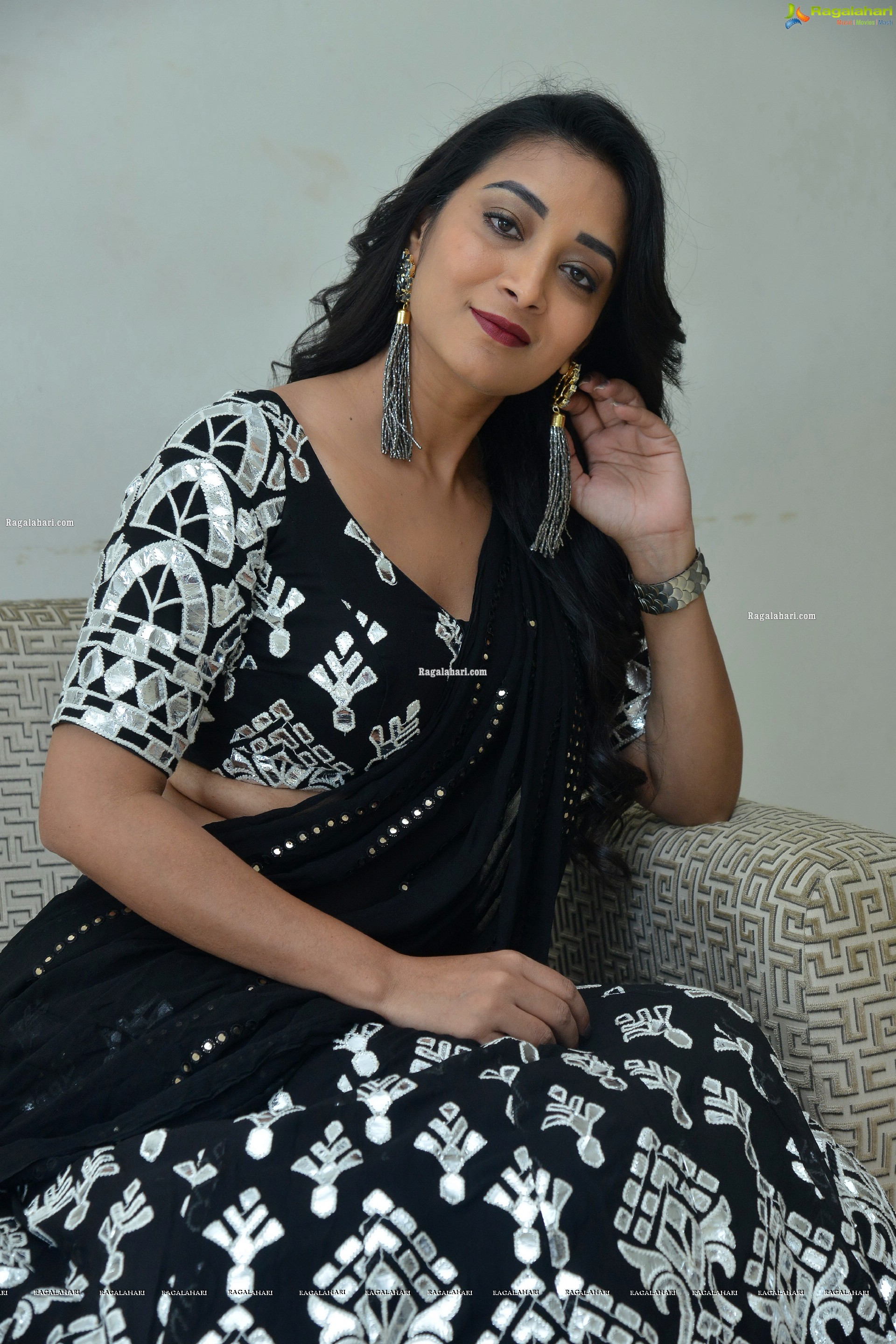 Bhanu Shree at Nallamala Movie Teaser Launch, HD Photo Gallery