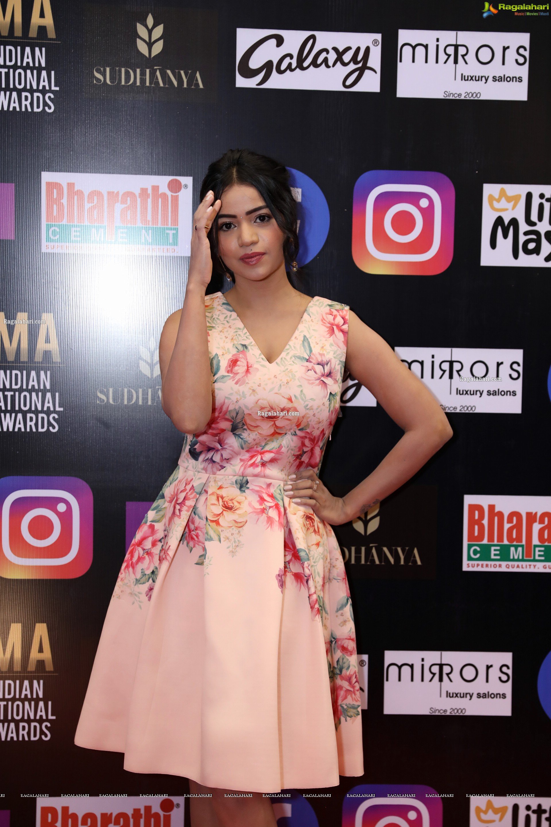 Bhavya Sri at SIIMA Awards 2021 Day 2, HD Photo Gallery