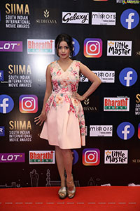 Bhavya Sri at SIIMA Awards 2021 Day 2