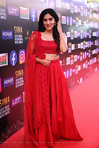 Dhanya Balakrishna At SIIMA Awards 2021