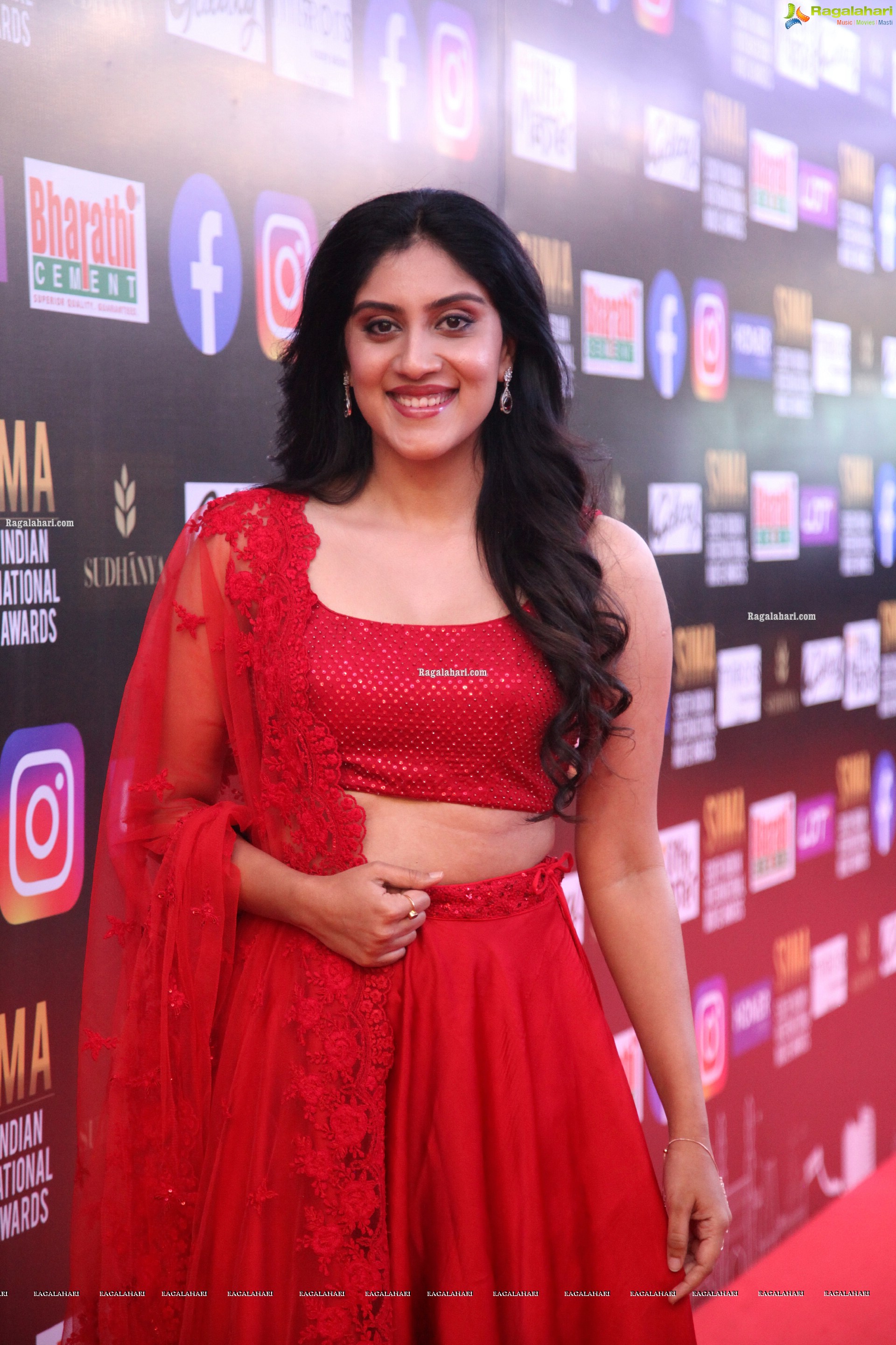 Dhanya Balakrishna At SIIMA Awards 2021, HD Photo Gallery