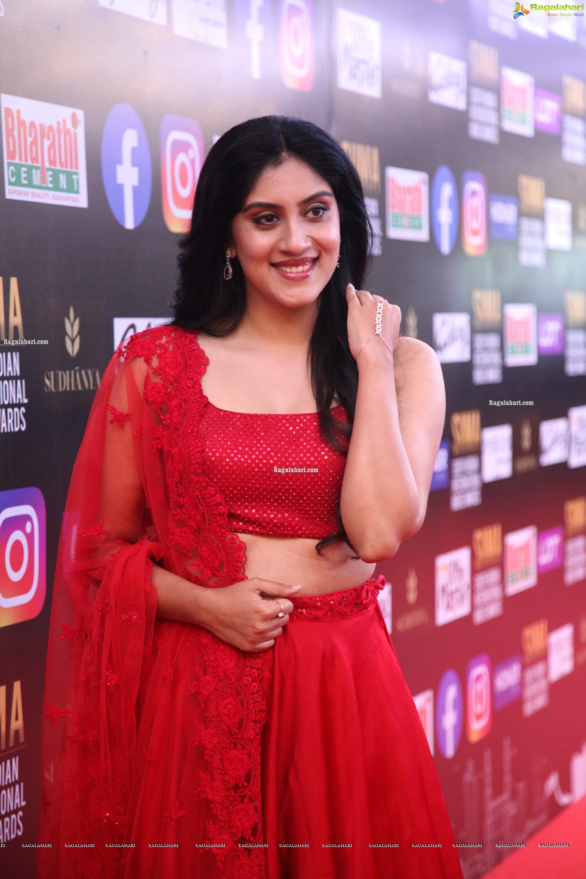 Dhanya Balakrishna At SIIMA Awards 2021, HD Photo Gallery