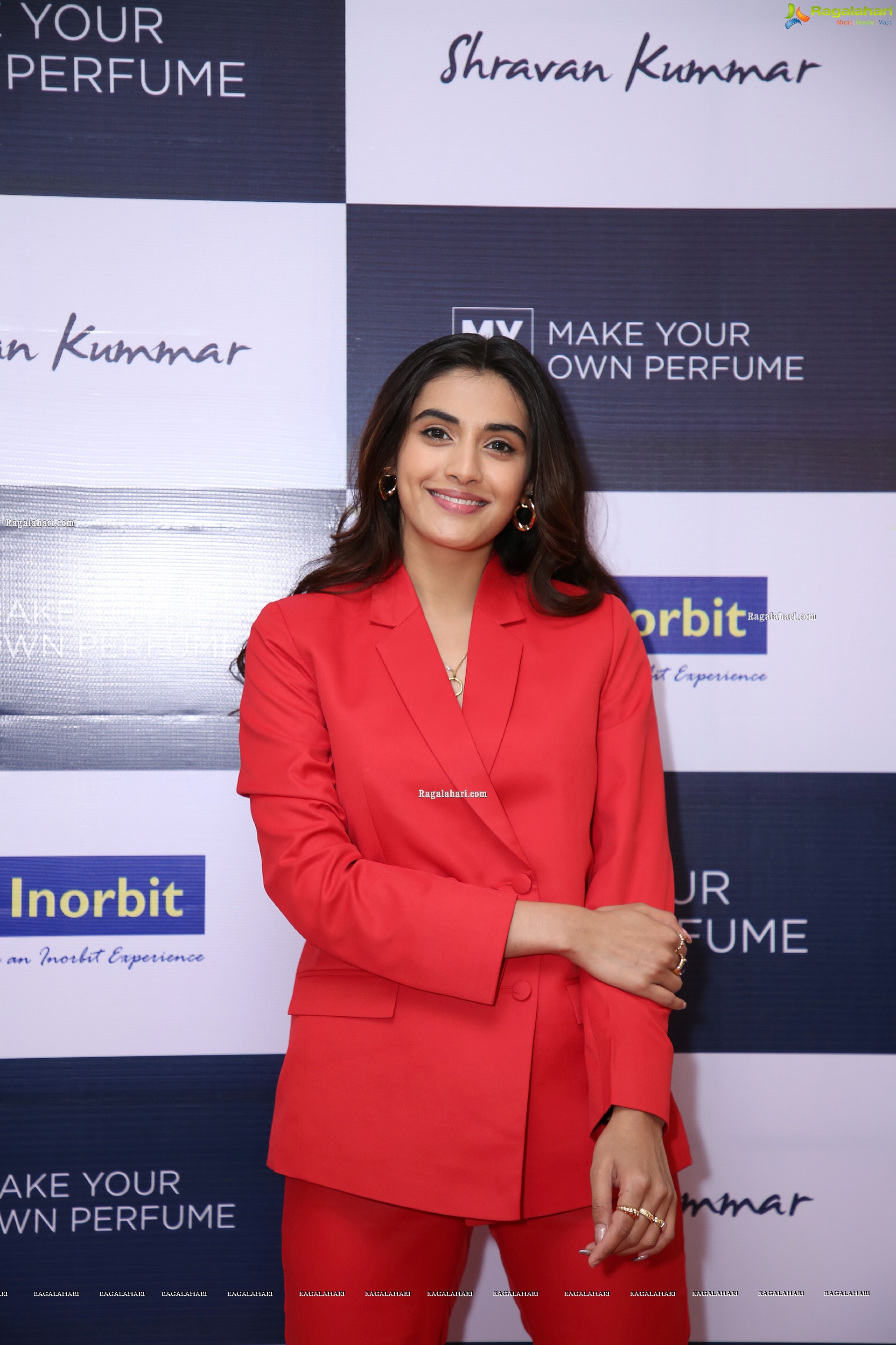 Divyansha Kaushik at Make Your Own Perfume News Store Launch, HD Photo Gallery