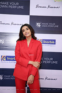 Divyansha Kaushik at Make Your Own Perfume News Store Launch