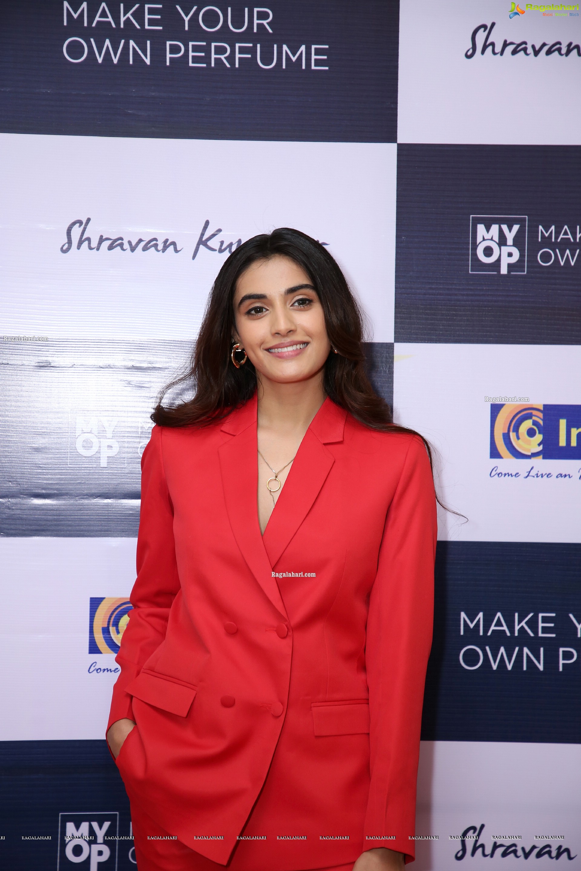 Divyansha Kaushik at Make Your Own Perfume News Store Launch, HD Photo Gallery