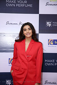 Divyansha Kaushik at Make Your Own Perfume News Store Launch