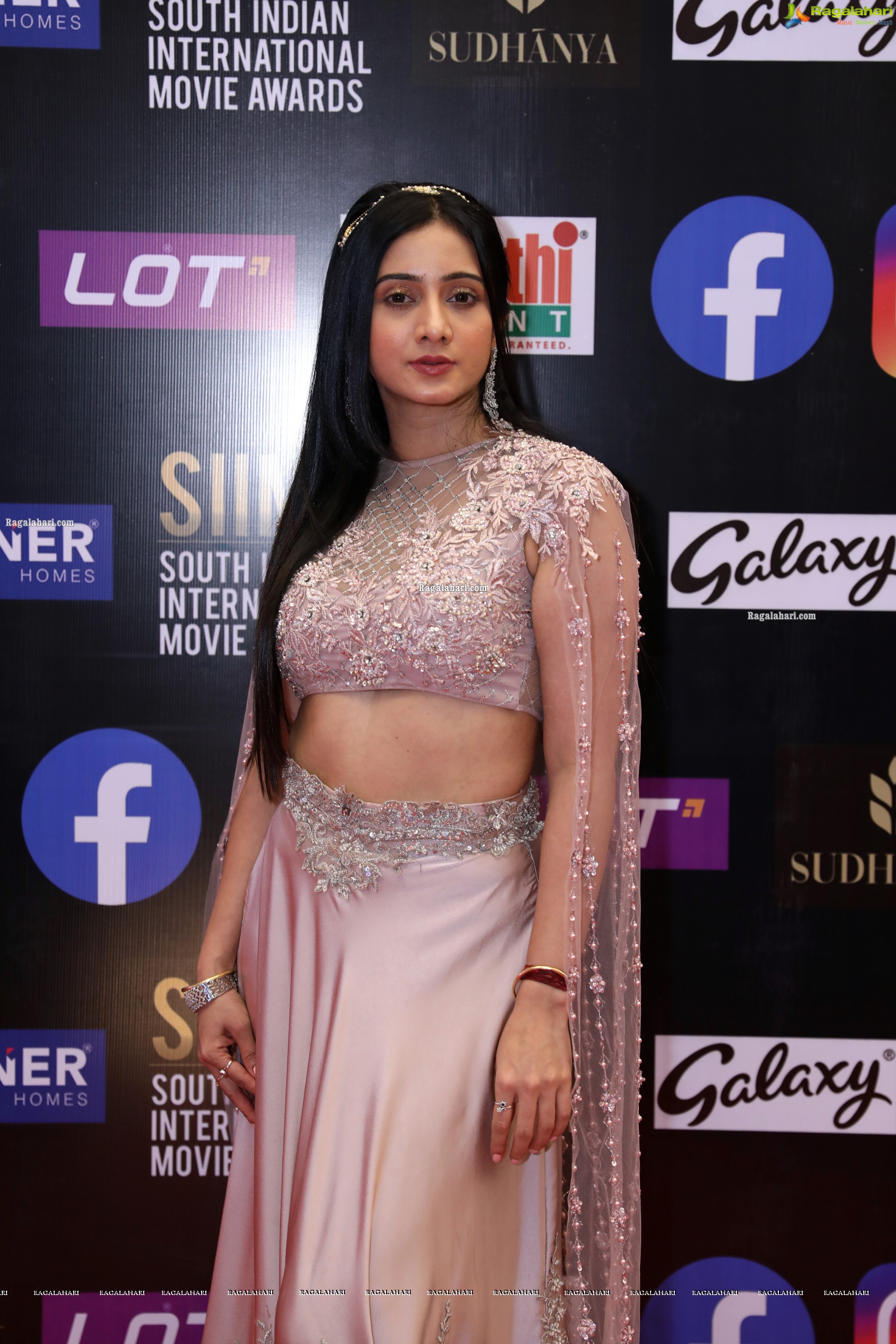 Harshika Poonacha at SIIMA Awards 2021 Day 2, HD Photo Gallery