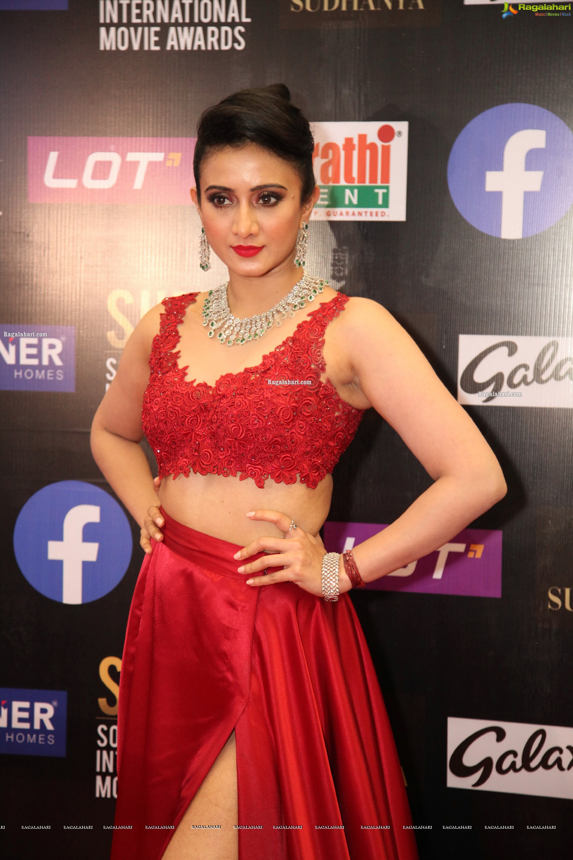 Harshika Poonacha at SIIMA Awards 2021, HD Photo Gallery