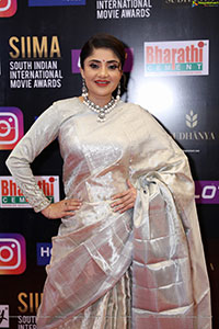 Karunya Ram at SIIMA Awards 2021 Day 2