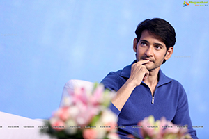 Mahesh Babu at Big C Press Meet