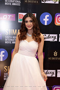 Malvika Sharma At SIIMA Awards 2021 Day 2