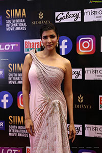 Lakshmi Manchu at SIIMA Awards 2021