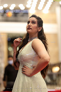 Anchor Manjusha at SIIMA Awards 2021 Day 2