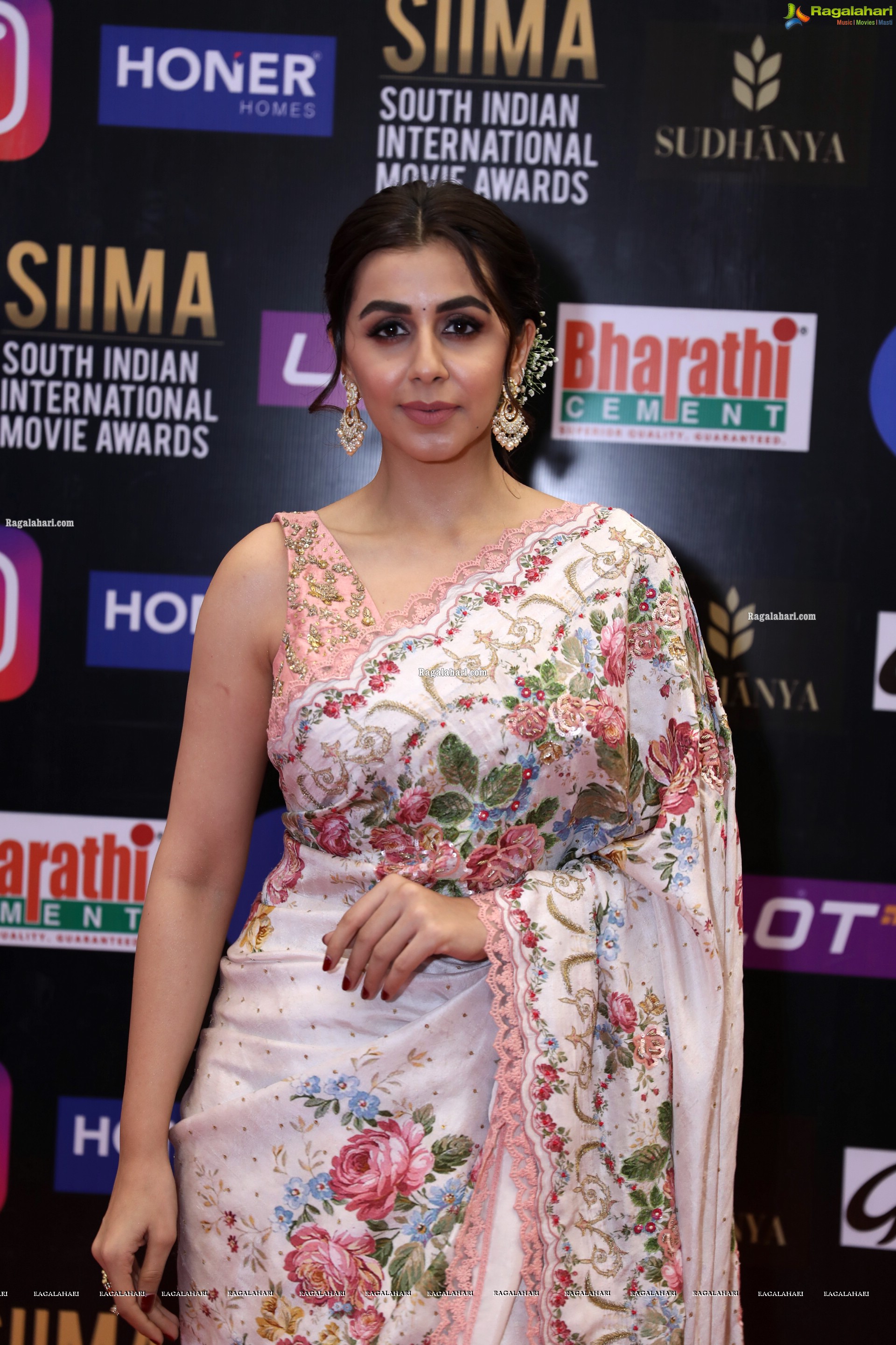 Nikki Galrani at SIIMA Awards 2021 Day 2, HD Photo Gallery