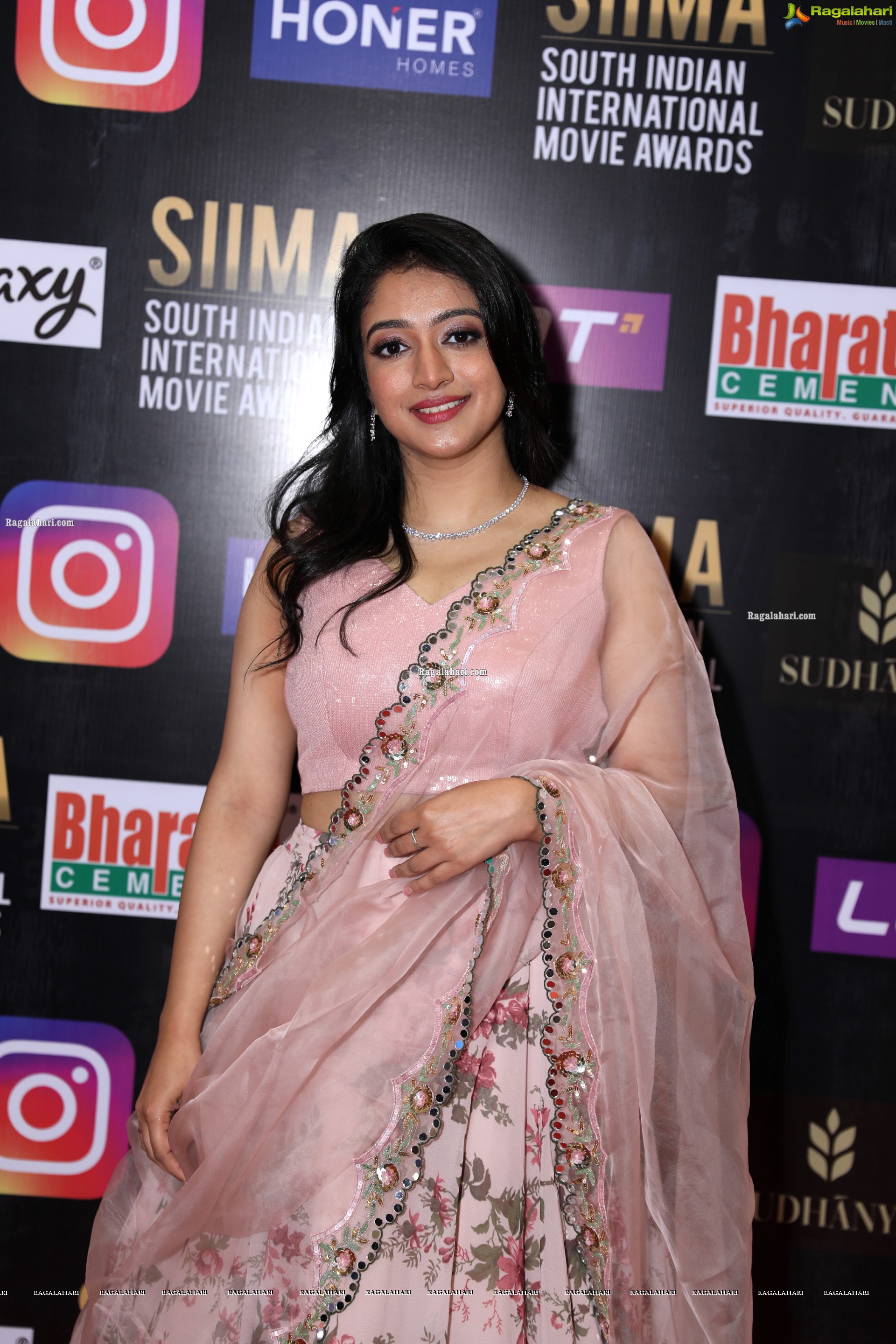 Nithya Mammen at SIIMA Awards 2021 Day 2, HD Photo Gallery