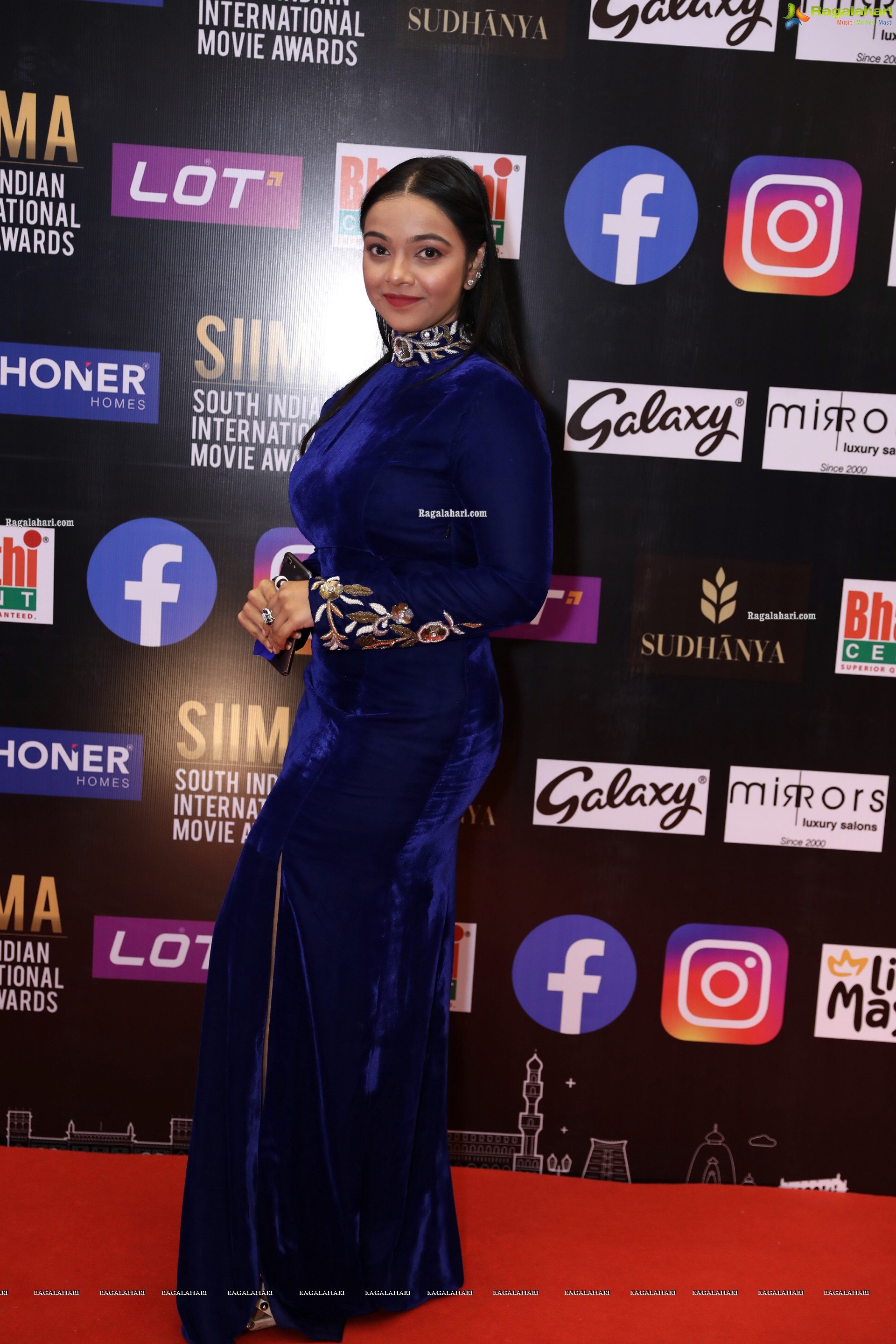 Nithya Shetty at SIIMA Awards 2021 Day 2, HD Photo Gallery