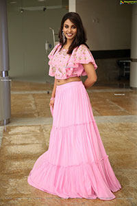 Pavani Bhimeneni Stills in Pink Designer Lehenga