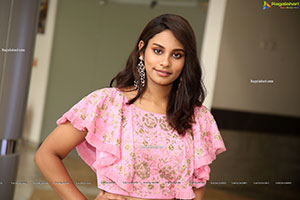 Pavani Bhimeneni Stills in Pink Designer Lehenga