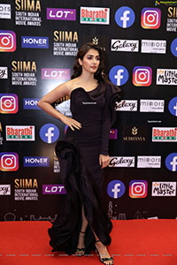 Pooja Hegde at SIIMA Awards 2021 Day 2