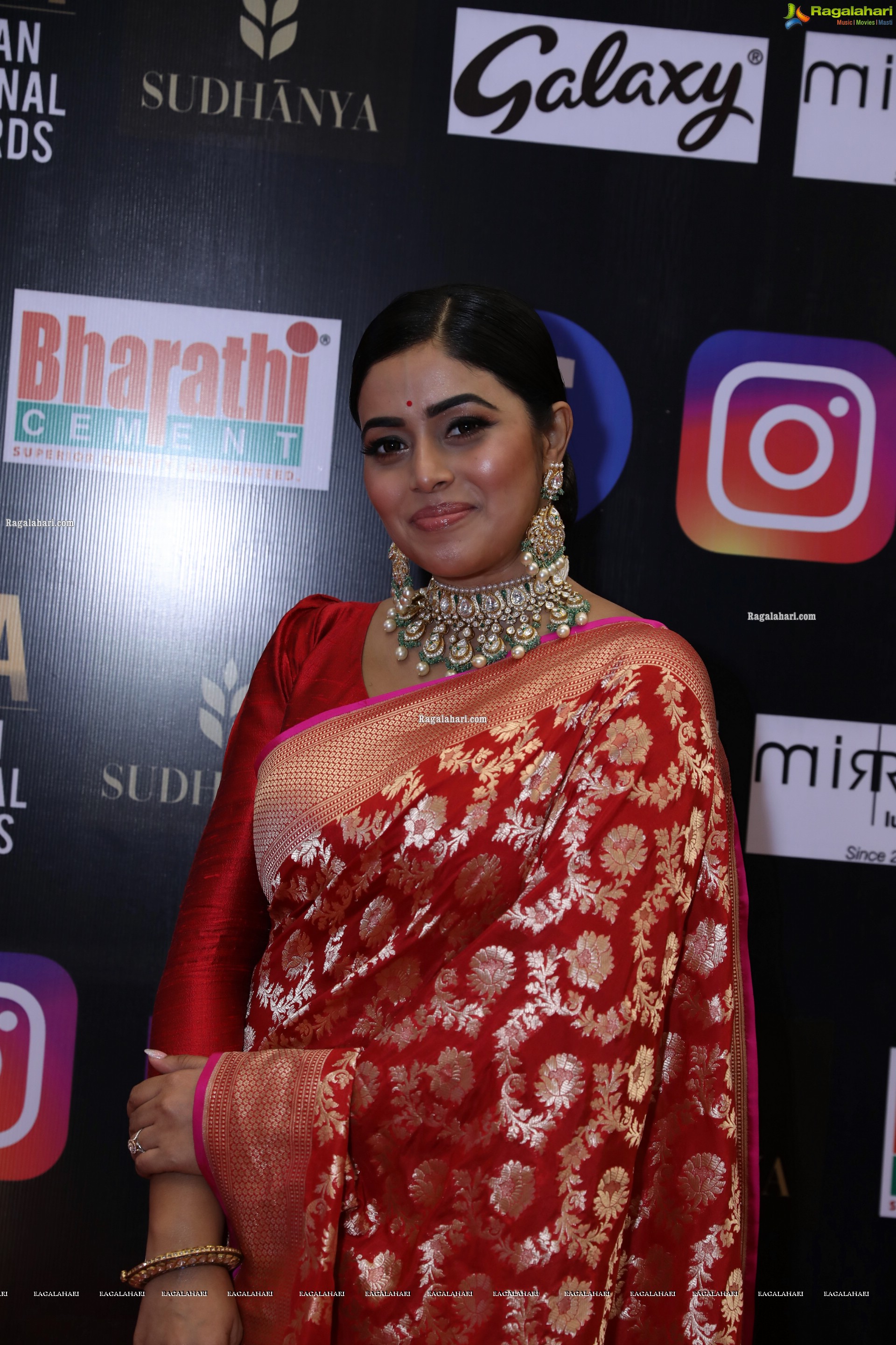 Poorna at SIIMA Awards 2021 Day 2, HD Photo Gallery