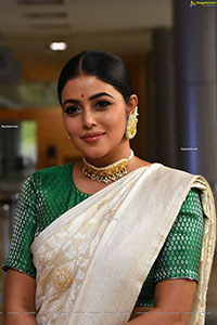 Poorna at Thalaivi Movie Pre-Release Event