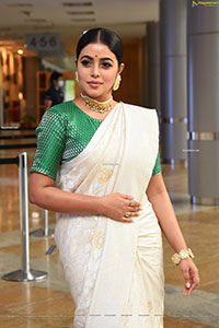 Poorna at Thalaivi Movie Pre-Release Event