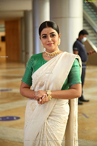 Poorna at Thalaivi Movie Pre-Release Event