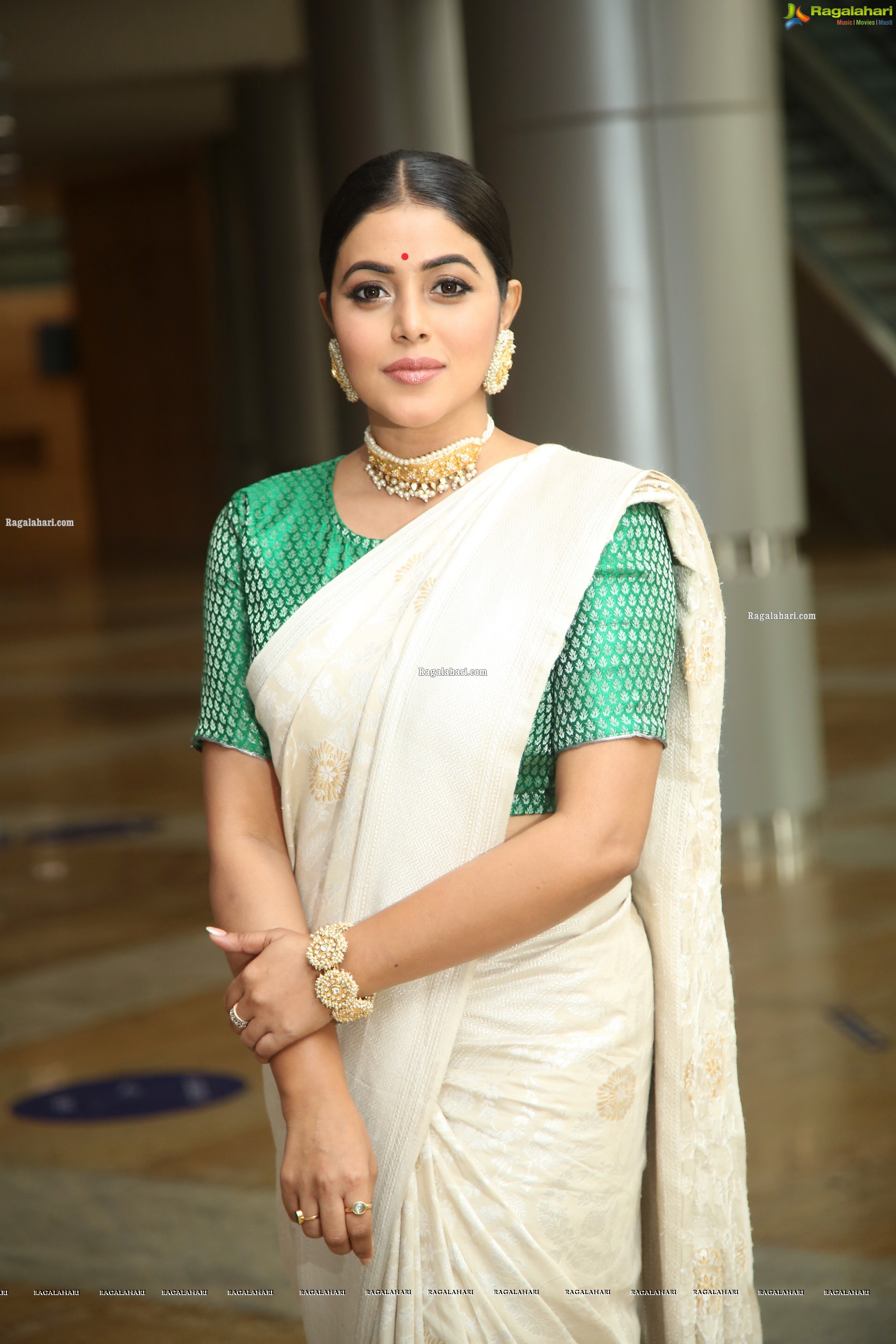 Poorna at Thalaivi Movie Pre-Release Event, HD Photo Gallery