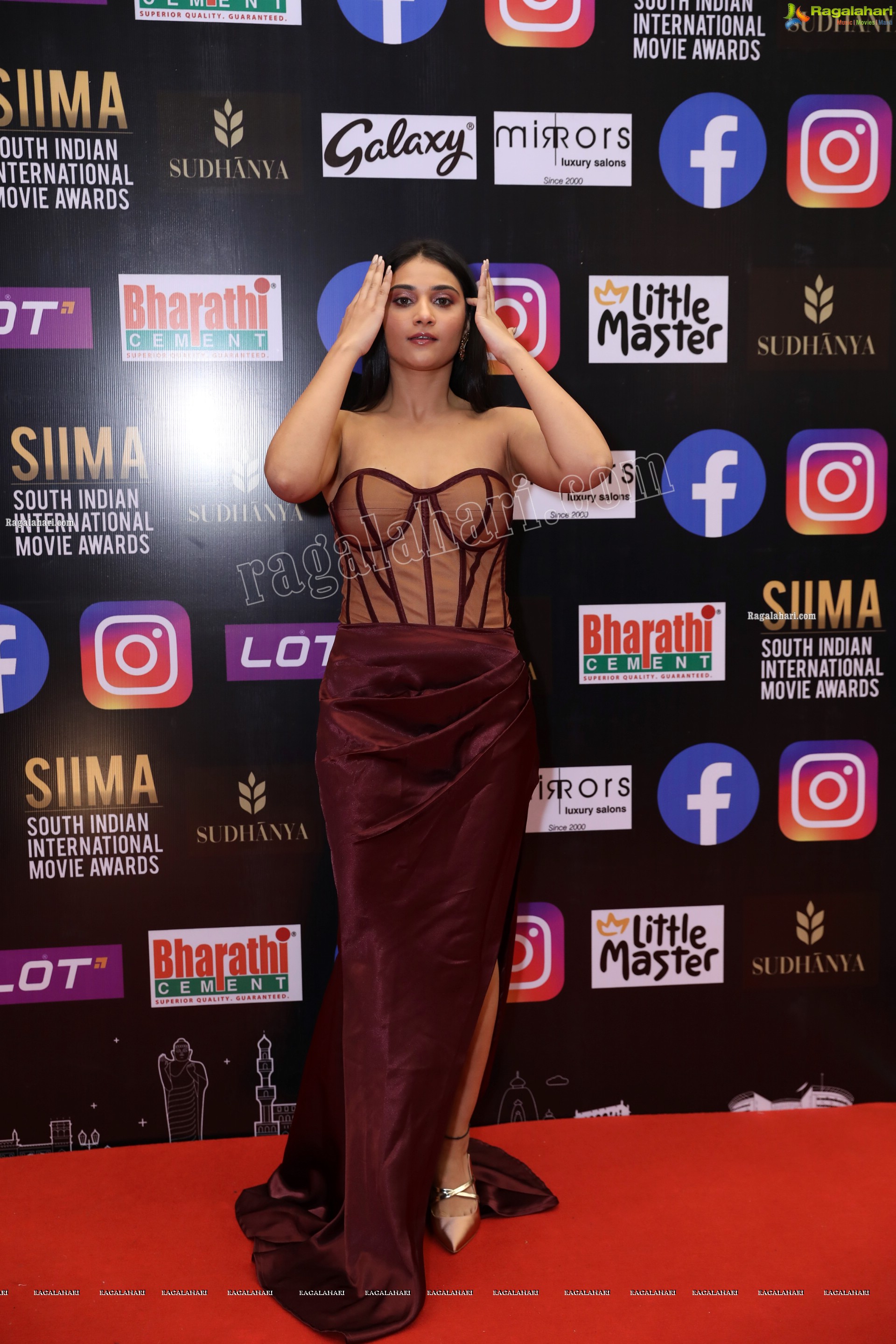 Priya Singh at SIIMA Awards 2021 Day 2, HD Photo Gallery