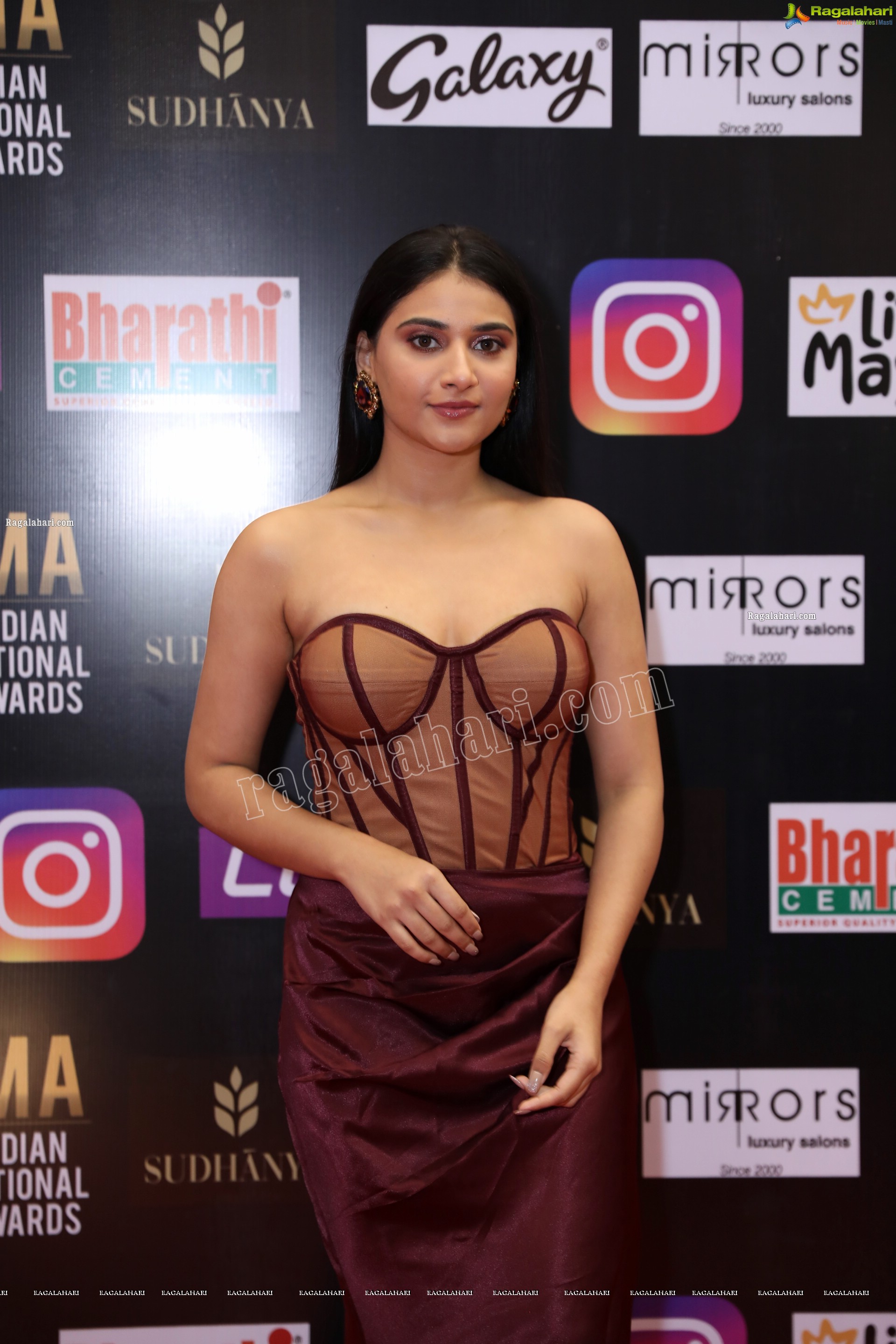 Priya Singh at SIIMA Awards 2021 Day 2, HD Photo Gallery