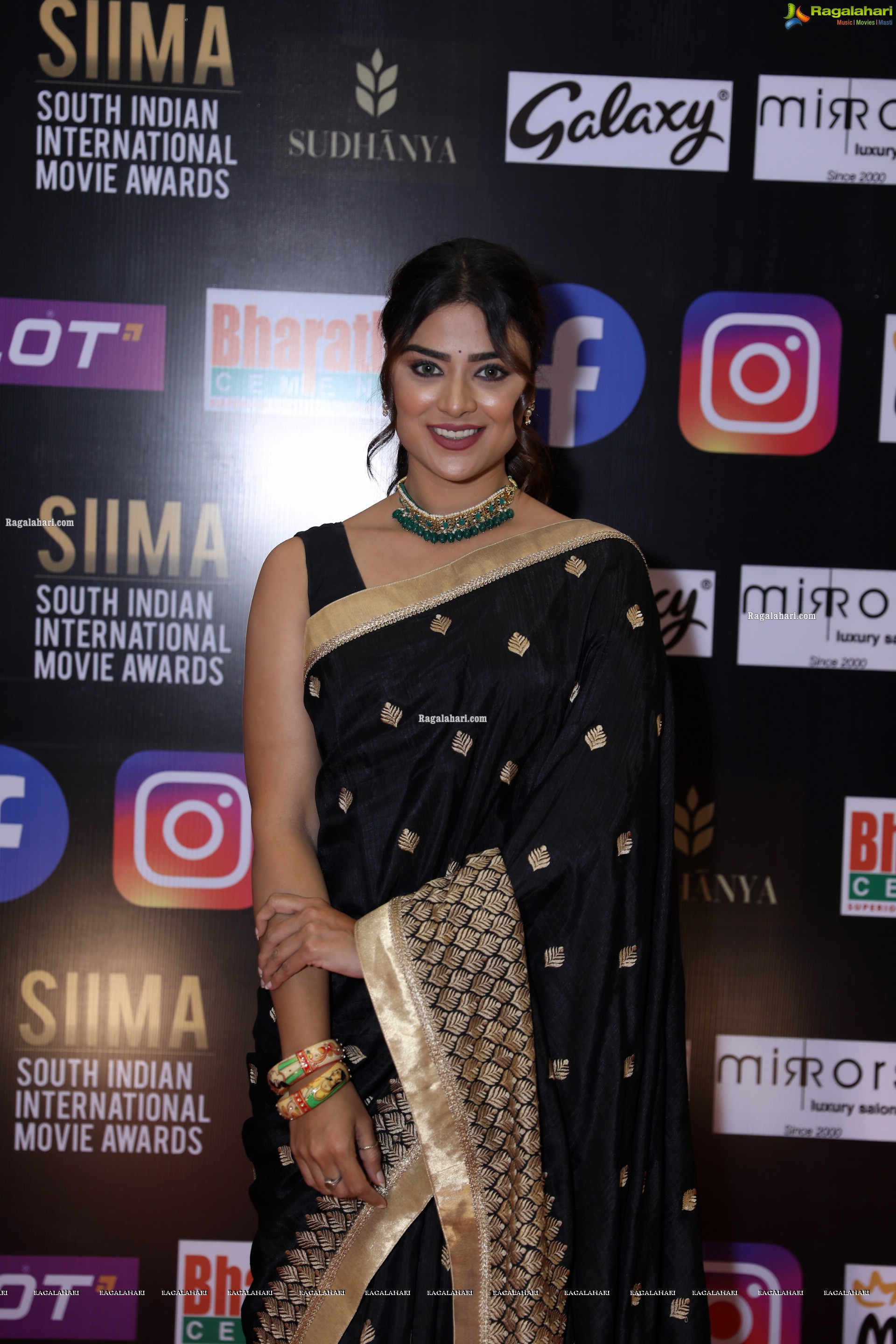 Priyanka Sharma at SIIMA Awards 2021 Day 2, HD Photo Gallery