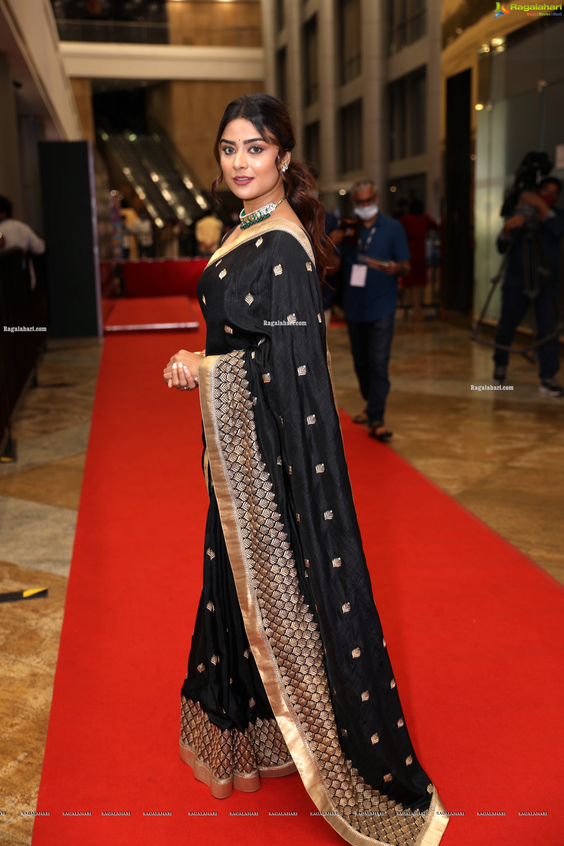 Priyanka Sharma at SIIMA Awards 2021 Day 2, HD Photo Gallery